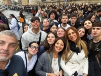 GLI STUDENTI DELLIISS BELLO  SALVEMINI INCONTRANO IL PAPA E IL MINISTRO VALDITARA
