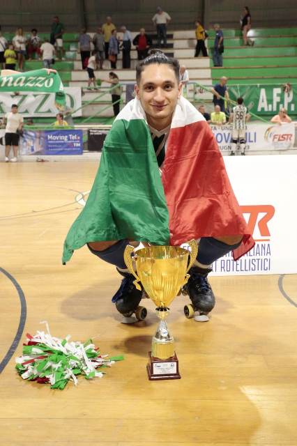 DANIELE GADALETA CONFERMATO GIOCATORE DELLA ROLLER MATERA PER IL PROSSIMO CAMPIONATO DI SERIE A2 DI HOCKEY SU PISTA