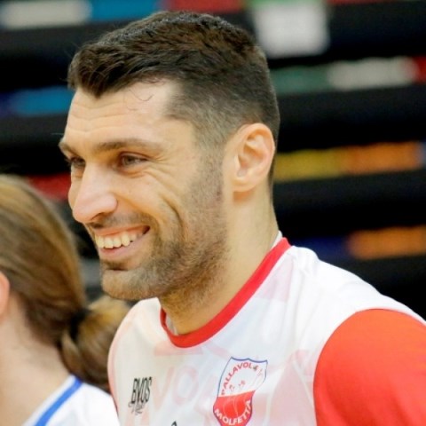 DOPO DIECI STAGIONI CON LA MAGLIA BIANCOROSSA FRANCESCO DEL VECCHIO LASCIA LA PALLAVOLO MOLFETTA