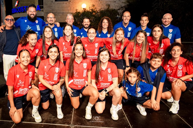 DEBUTTO STAGIONALE IN CASA PER LA FEMMINILE MOLFETTA NEL CAMPIONATO DI CALCIO A 5 SERIE A. AL PALAPOLI ARRIVA LA NEOPROMOSSA T&T ROYAL LAMEZIA