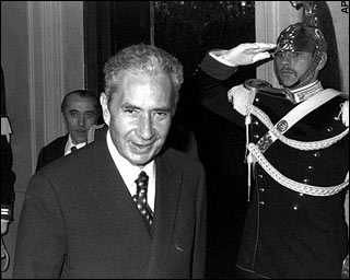 9 MAGGIO 1978- 2018 ALDO MORO RITROVATO UCCISO SU VIA CAETANI