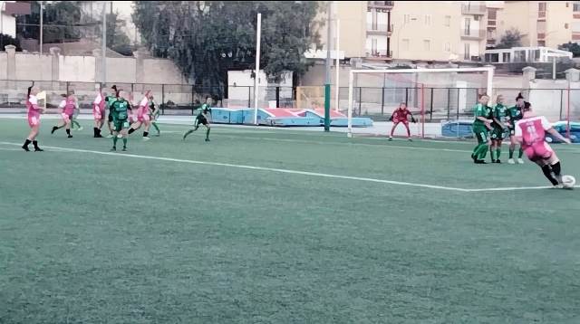 LA MOLFETTA CALCIO FEMMINILE CONTRO IL VILLARICCA ESCE SCONFITTA PER 1-0 E PERDE LA SUA IMBATTIBILIT INTERNA DOPO 18 MESI