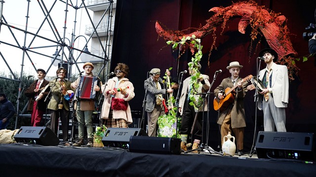 IL 26 DICEMBRE SI DARA' IL VIA AL 630^ CARNEVALE DI PUTIGNANO CON LE PROPAGGINI, SFIDA IN VERNACOLO FRA OTTO GRUPPI DI POETI IRRIVERENTI