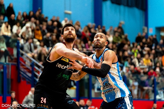 VINCE IN SCIOLTEZZA LA DAI OPTICAL VIRTUS BASKET MOLFETTA CONTRO LADRIA BARI