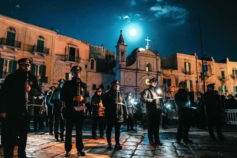 IL 20 MARZO, MUSICHE DELLA PASSIONE A CURA DELLA FONDAZIONE MUSICALE VALENTE IN CATTEDRALE