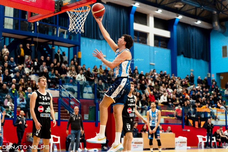 TRASFERTA A RAGUSA PER LA DAI OPTICAL VIRTUS BASKET MOLFETTA NELLA TERZA GIORNATA DEI PLAY-IN GOLD