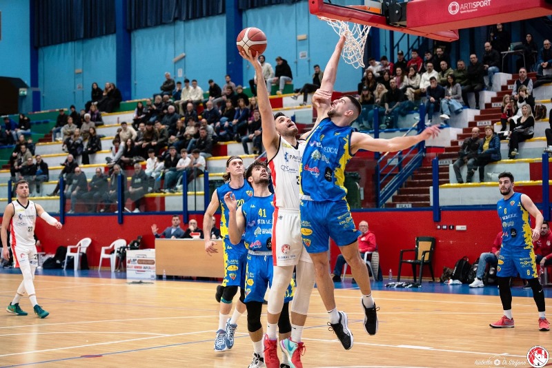  IL BIG-MATCH DELLUNDICESIMA GIORNATA DI RITORNO DEL CAMPIONATO DI SERIE C UNICA: VIRTUS MATERA  PAVIMARO PALLACANESTRO MOLFETTA