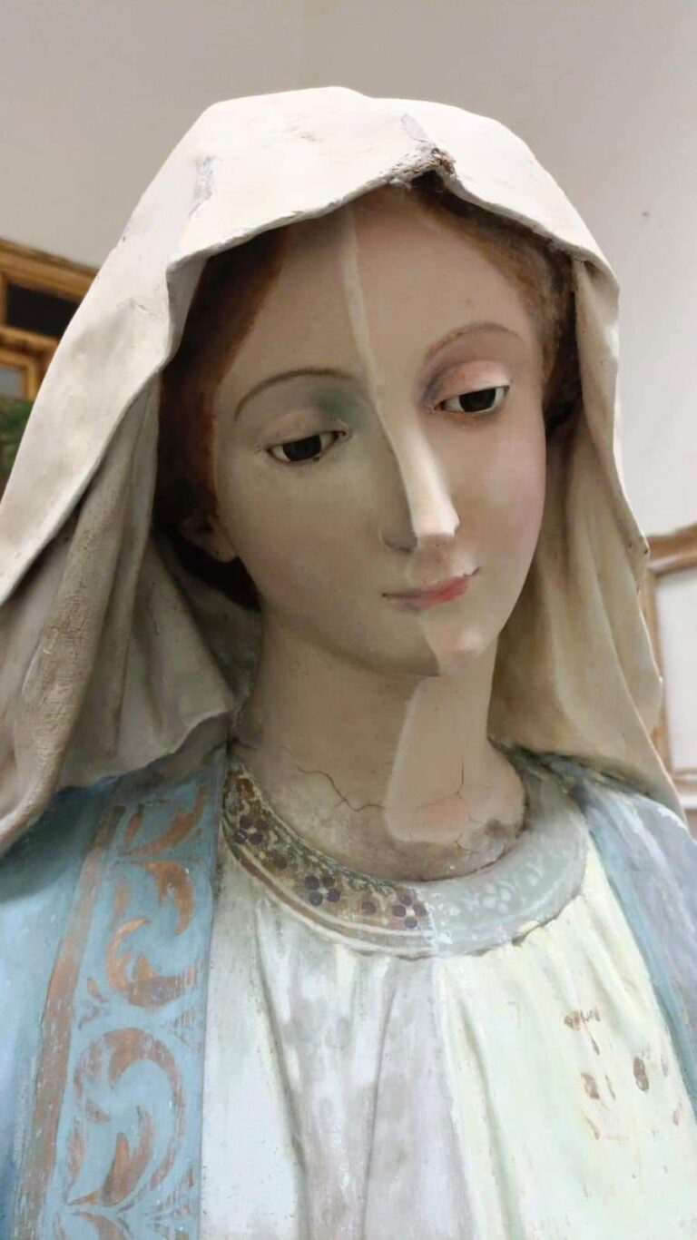 LO SCULTORE MOLFETTESE CORRADO BINETTI AUTORE DELLA STATUA DELL'IMMACOLATA NELLA PARROCCHIA S. ACHILLE