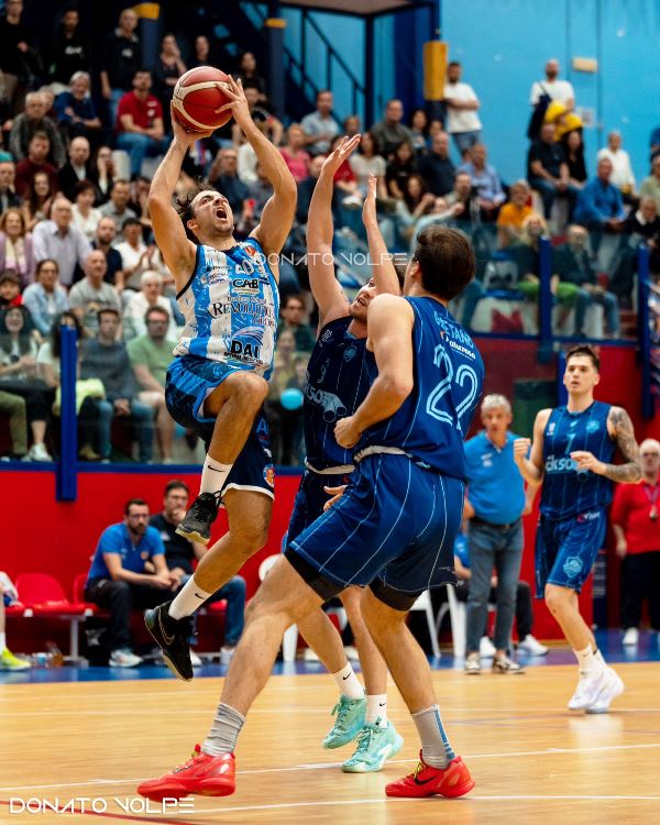 INIZIA LAVVENTURA DELLA VIRTUS BASKET MOLFETTA NEI PLAYOFF PROMOZIONE. MERCOLED 8 MAGGIO AL PALAPOLI ARRIVA LA FORMAZIONE CAMPANA DEL SALA CONSILINA