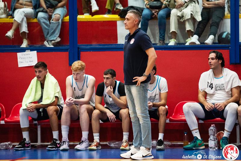 ESORDIO AL PALAPOLI PER LA CLEAN UP MOLFETTA, NELLA PRIMA GIORNATA DEL CAMPIONATO DI SERIE C INTERREGIONALE, CONTRO LA NUOVA PALLACANESTRO MONTERONI