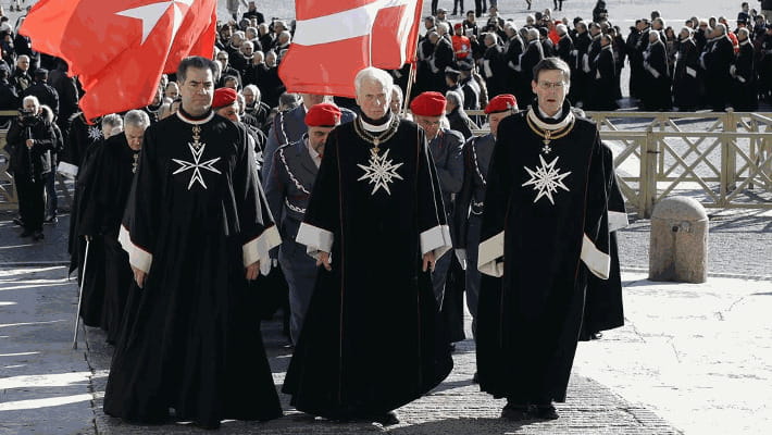 UNO STAND DELL'ORDINE DI MALTA SABATO 18 OTTOBRE IN PIAZZA PRINCIPE DI NAPOLI