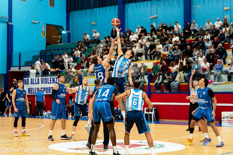 CADE IN CASA LA DAI OPTICAL VIRTUS BASKET MOLFETTA. AL PALA POLI VINCE LA VIRTUS RAGUSA PER 81-88