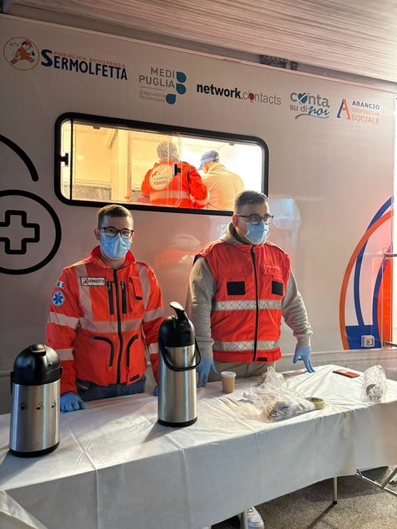 A TERLIZZI E' STATO ALLESTITO PRESSO IL PALACHICOLI UNA FORESTERIA PER 80 LAVORATORI STAGIONALI REGOLARI IMPIEGATI NELLA CAMPAGNA OLIVICOLA