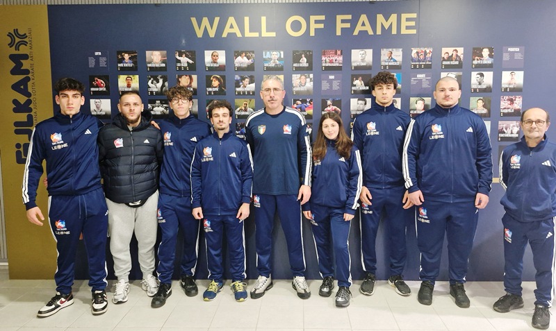 IL TEAM FRANCESCO PALOMBA SI CONFERMA TRA LE REALT� PI� COMPETITIVE DELLA LOTTA LIBERA ITALIANA, CHIUDENDO AL SESTO POSTO NELLA CLASSIFICA A SQUADRE AI CAMPIONATI ITALIANI ASSOLUTI