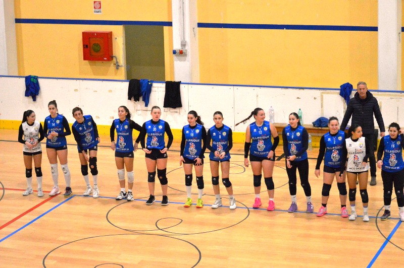 RIPRENDE IL CAMPIONATO DI PALLAVOLO FEMMINILE DI SERIE C. AL PALAFIORENTINI L�ASDAM PEGASO �93 MOLFETTA OSPITA L�AMATORI VOLLEY BARI