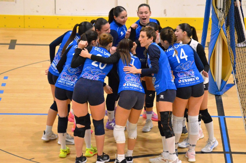 IMPEGNO CASALINGO PER L�ASDAM PEGASO �93 MOLFETTA. AL PALAFIORENTINI QUESTA SERA ARRIVA NELLY VOLLEY BARLETTA