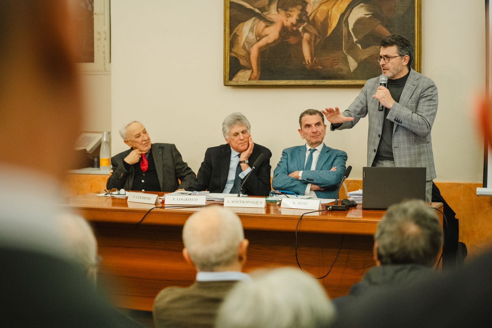 REFERUNDUM DEL 22 E 23 MARZO: AULA GREMITA PER IL DIBATTITO TRA NITTI E LOGRIECO