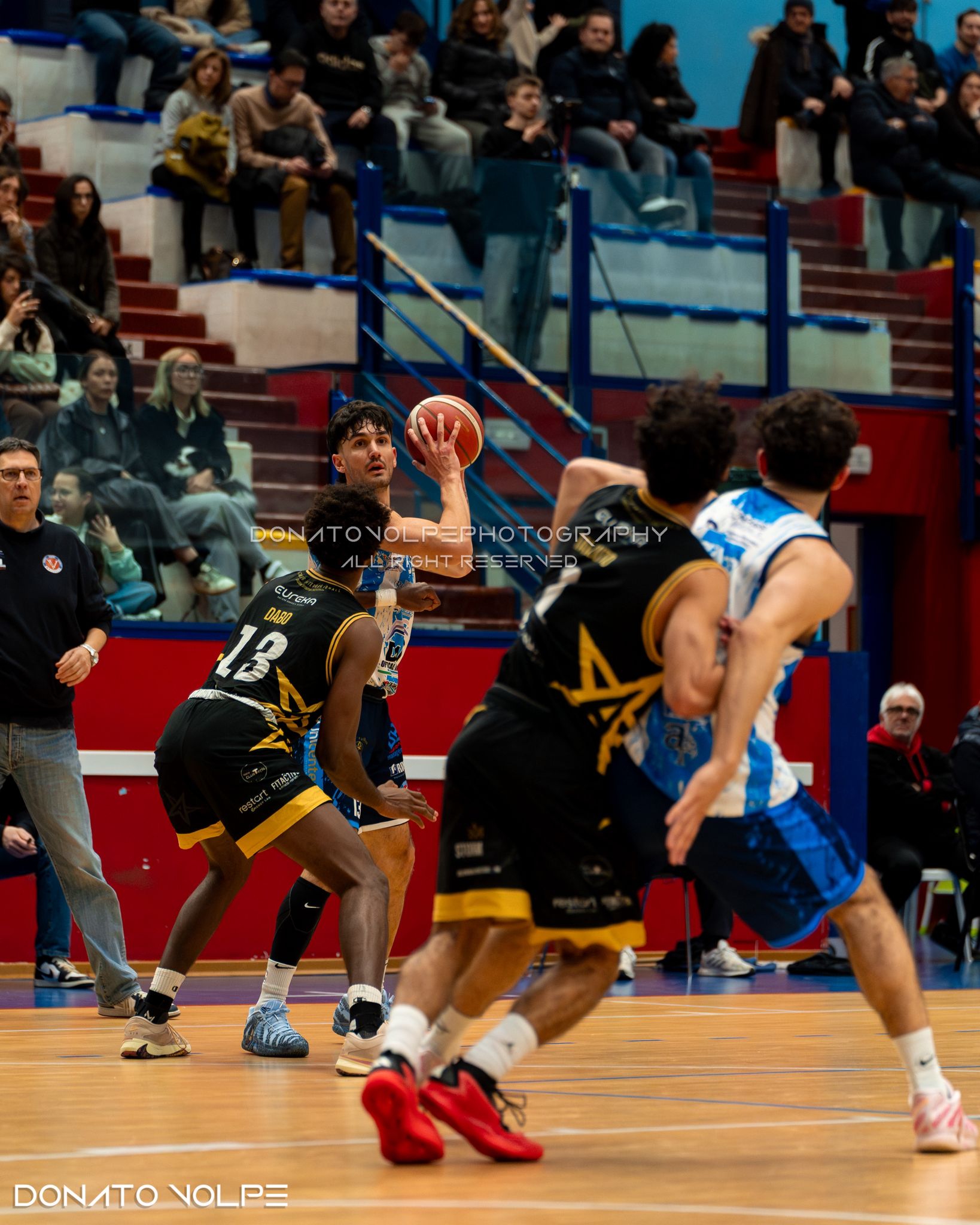 LA VIRTUS BASKET MOLFETA TORNA IN CAMPO AL PALAPOLI PR SFIDARE IL BRINDISI