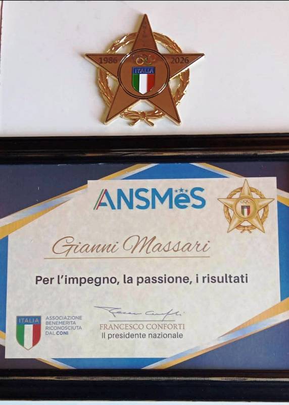 IN OCCASIONE DEI 40 ANNI DELLA FONDAZIONE DELL�A.N.S.ME.S., L�ASSOCIAZIONE NAZIONALE STELLE AL MERITO SPORTIVO, HA CONFERITO UN PRESTIGIOSO RICONOSCIMENTO A GIANNI MASSARI