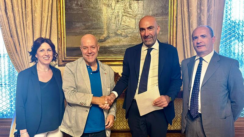 BARI, RINNOVATO IL PROTOCOLLO PER I PROGETTI UTILI ALLA COLLETTIVIT� NEGLI UFFICI GIUDIZIARI