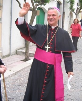 PRIMA MESSA A MOLFETTA DEL NUOVO VESCOVO MONS. DOMENICO CORNACCHIA 