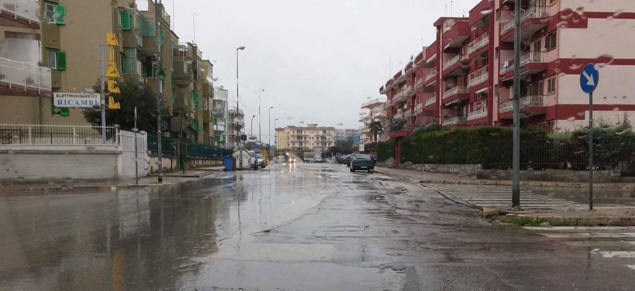 VIA POGGIOREALE: STRADA AD ALTO RISCHIO PER I PEDONI E NON SOLO