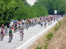 IL 17 APRILE BICICLETTATA TRA LE TORRI DI MOLFETTA