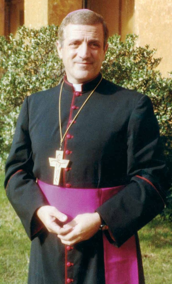 21 NOVEMBRE 1982: DON TONINO BELLO FACEVA IL SUO INGRESSO A MOLFETTA COME VESCOVO DELLA DIOCESI 