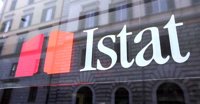 ISTAT: ITALIA SEMPRE PIU VECCHIA E IN 6.5 ML SOGNANO UN LAVORO