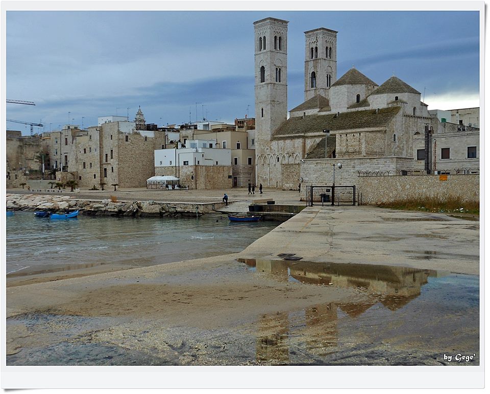 SCIVOLI PER DISABILI A CALA S. ANDREA, LUNGOMARE COLONNA E PRIMA CALA