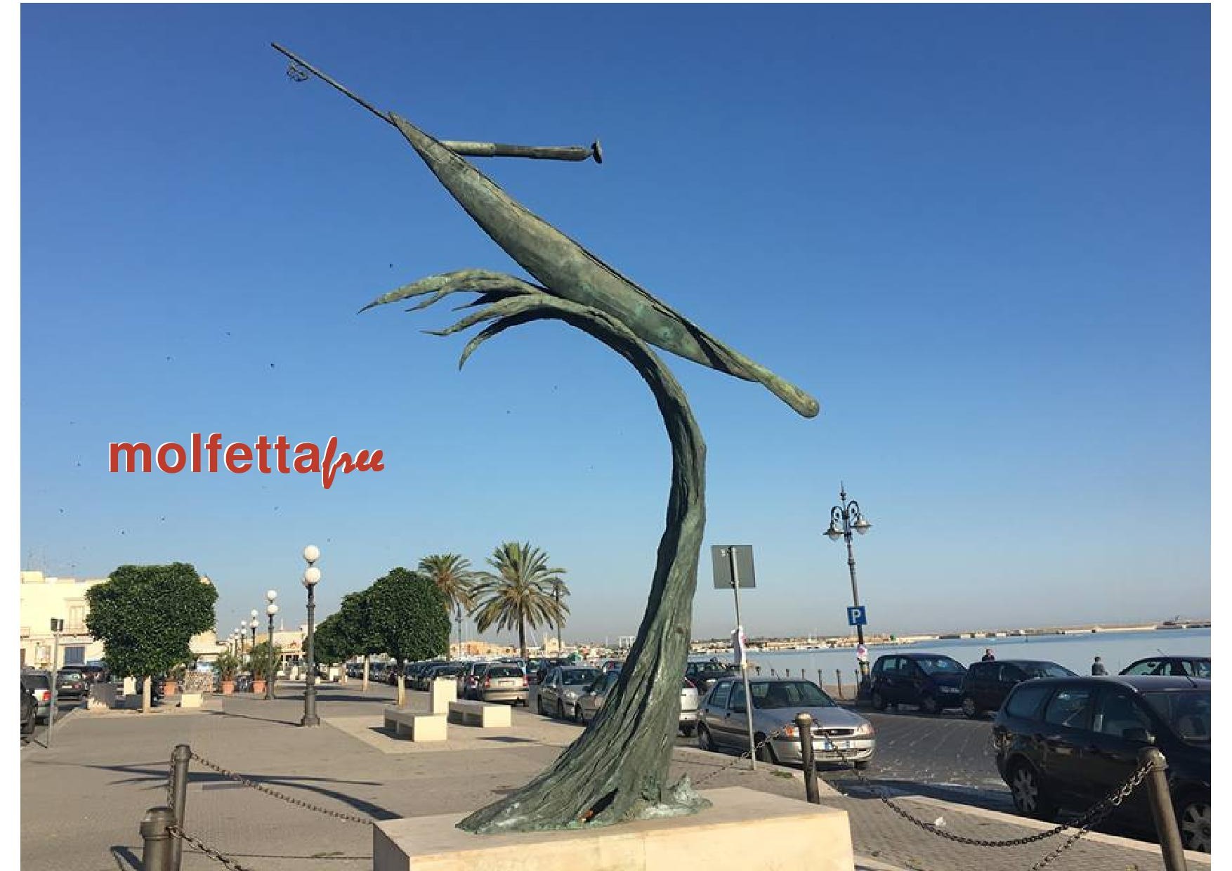 IL MONUMENTO AI CADUTI SUL MARE A MOLFETTA SORGERA' SULLA BANCHINA SEMINARIO