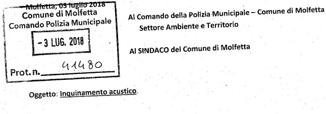 GLI ABITANTI DI VIA SOTTOTENENTE POMODORO PROTESTANO PER I RUMORI PROVENIENTI DAL VICINO CANTIERE DOVE  IN COSTRUZIONE UN FABBRICATO PER CIVILI ABITAZIONI