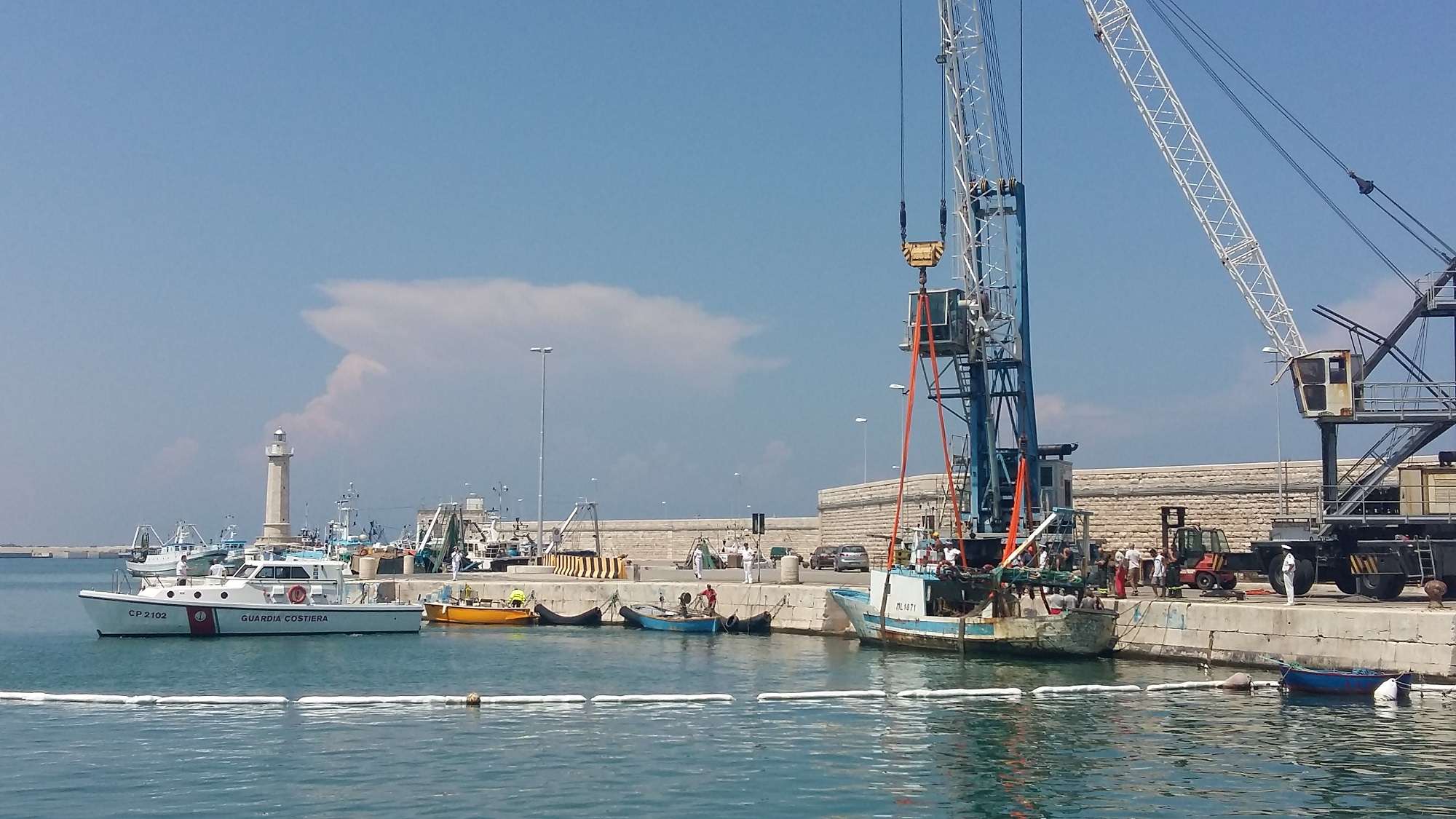 IL BILANCIO DEL FORTE VENTO A MOLFETTA: PORTO NON PROTETTO, CIMITERO CHIUSO, SEGNALI DIVELTI