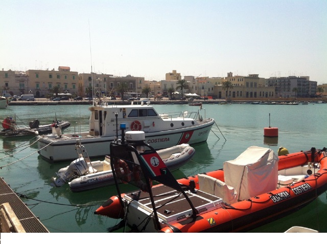 NELLA GIORNATA DEL MARE E DELLA CULTURA MARINARA SARANNO PULITI DUE TRATTI DEL LITORALE CITTADINO E LIBERATE IN MARE ALCUNE TARTARUGHE CARETTA CARETTA