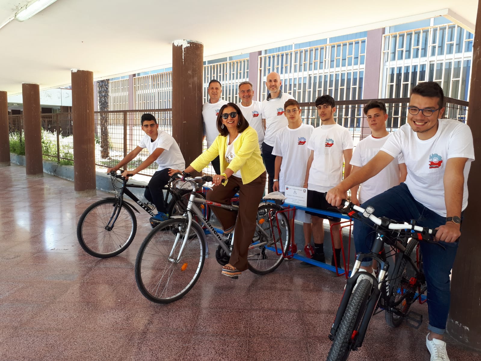 CHI FA DA SE PU FAR BENE ALLAMBIENTE PROMUOVENDO LA MOBILIT SOSTENIBILE CON LUSO DELLA BICICLETTA