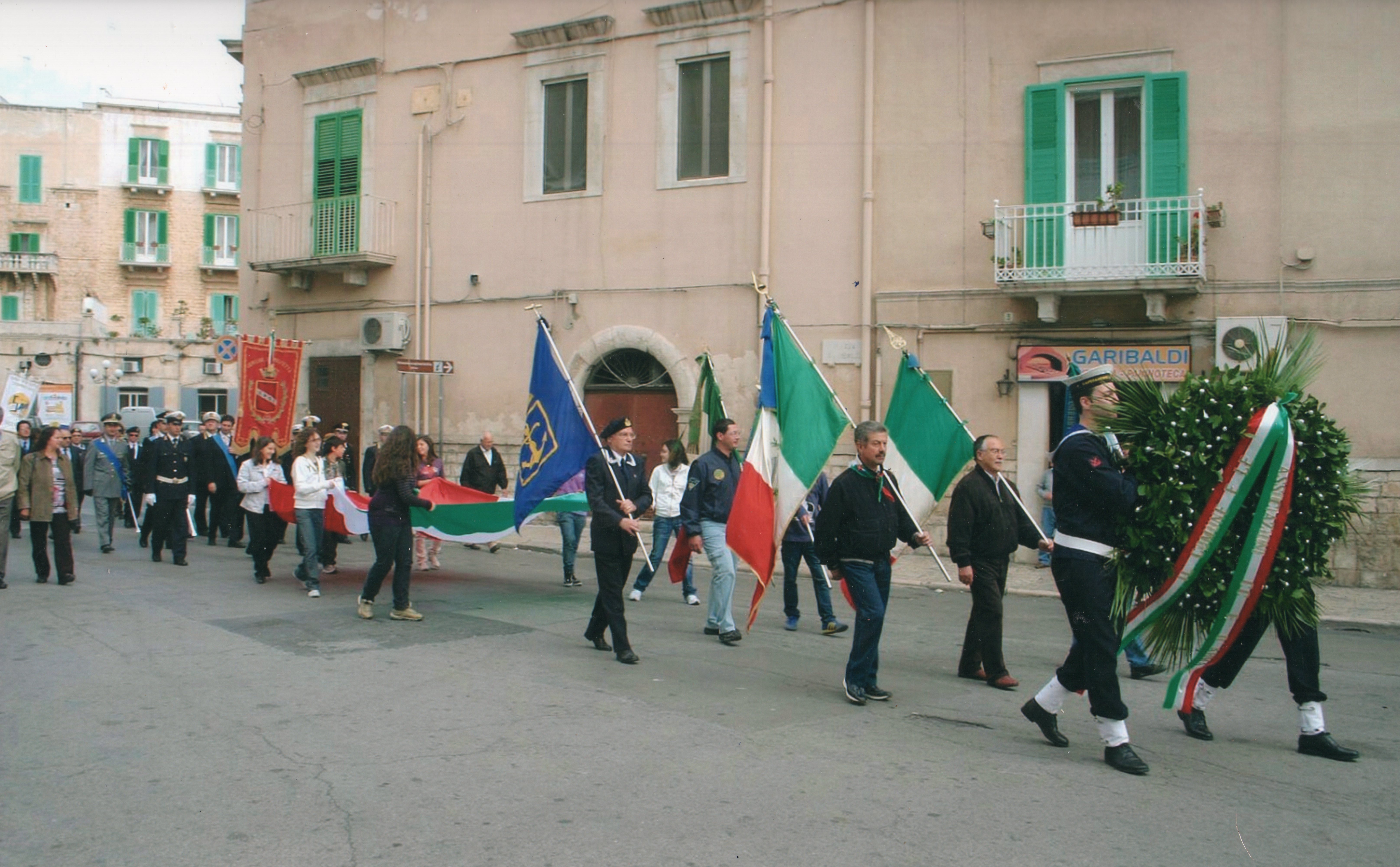 IL 4 NOVEMBRE ANCHE A MOLFETTA SI FESTEGGIA LA GIORNATA DELLE FORZE ARMATE