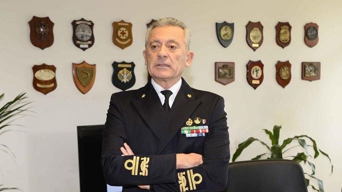 IL COMANDANTE GENERALE DELLA GUARDIA COSTIERA IN VISITA ALLA CAPITANERIA DI PORTO DI MOLFETTA