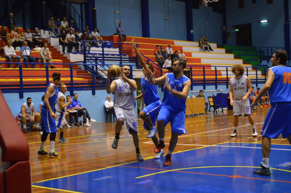 LA PALLACANESTRO MOLFETTA GIOCA A BARLETTA PER LA QUARTA GIORNATA DEL CAMPIONATO DI SERIE D