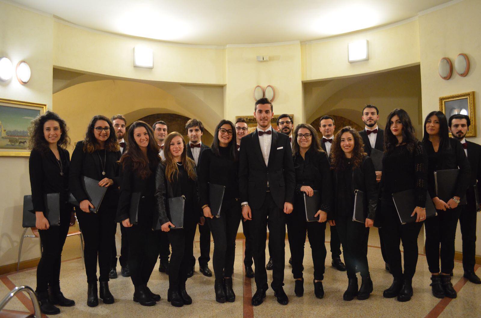 SABATO 29 MAGGIO SI TERR IN STREAMING UN CONCERTO MARIANO INTITOLATO AVE REGINA COELORUM ESEGUITO DALLA SCHOLA CANTORUM HARMONIA MUNDI