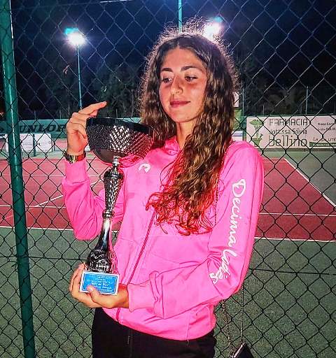 LA 17ENNE TENNISTA MOLFETTESE CLAUDIA FRISARIO GRANDE PROTAGONISTA DEL XVIII TORNEO DI TENNIS 