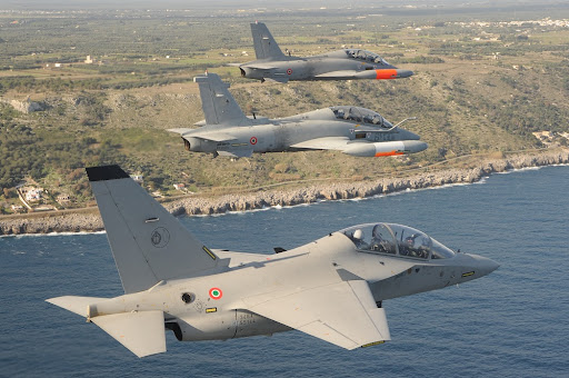 LA SCUOLA INTERNAZIONALE DI VOLO DELL'AERONAUTICA MILITARE DI GALATINA COMPIE 75 ANNI