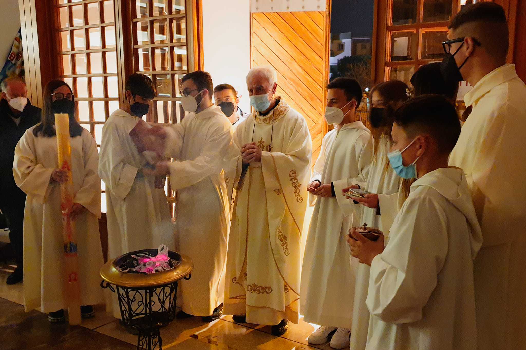 DON PINUCCIO MAGARELLI DA 47 ANNI SACERDOTE IN PRIMA LINEA 