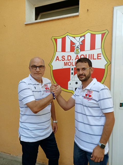 IL DIRETTORE GENERALE MICHELE CUOCCI E IL DIRETTORE SPORTIVO GIANLUCA DE SIMONE CONFERMATI PER LA STAGIONE 2022/23 NELLE AQUILE MOLFETTA