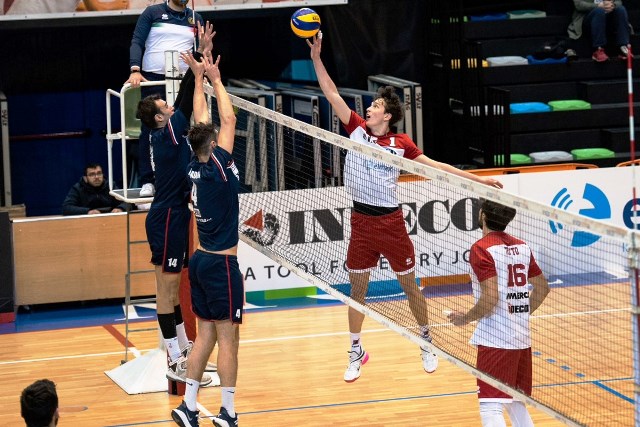 VITTORIA SENZA PROBLEMI PER LINDECO MOLFETTA. 3-0 IL RISULTATO FINALE CONTRO LUS CIVITANOVA 79