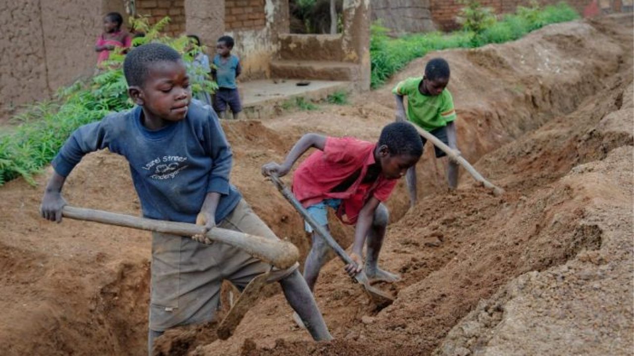 DIGNIT UMANA, SOLIDARIET, SUSSIDIARIET: SONO I TRE PRINCIPI CARDINI DA SOSTENERE NEL MONDO DEL LAVORO. LO AFFERMA PAPA FRANCESCO IN UN MESSAGGIO INVIATO AL VERTICE SUL MONDO DEL LAVORO 2023