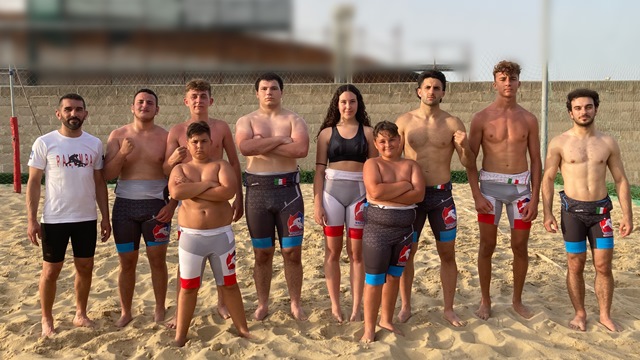 DOMENICA 25 GIUGNO A MARGHERITA DI SAVOIA SI SVOLGER IL TORNEO DI BEACH WRESTILING CON LA PARTECIPAZIONE DEL TEAM FRANCESCO PALOMBA